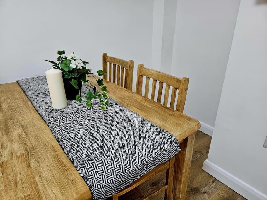 Wonderful Apartment In Wembley Londres Exterior foto